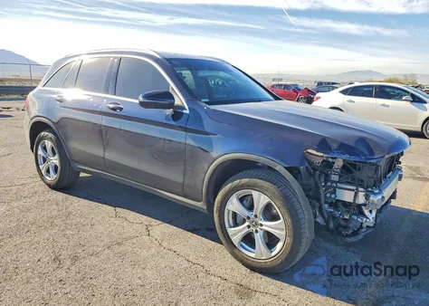 2018 Mercedes-Benz Glc 300 4Matic z USA, uszkodzony, nr VIN WDC0G4KB4JV071220